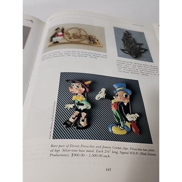 Collectible Costume Jewelry: Identification and Values by Cherri Simonds 1997 - Picture 13 of 14